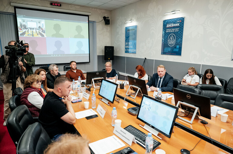 Палаты Петербурга и Ленобласти — за совместную работу в инфополе