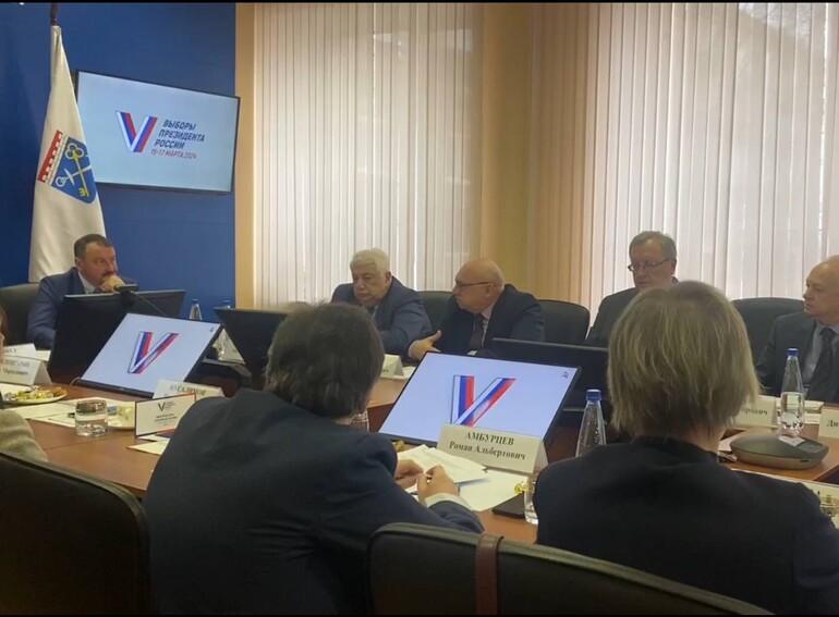 Зам. председателя Общественной палаты ЛО Владимир Журавлев встретился с международными наблюдателями
